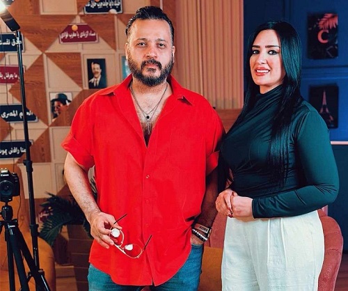 اسمعني